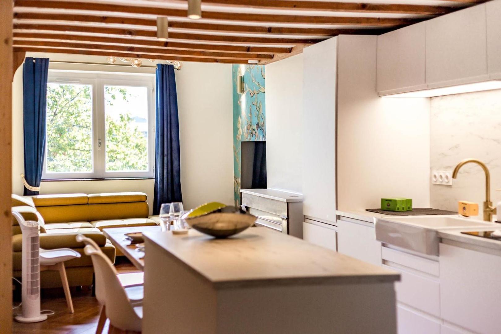 High-End Apartment Overlooking The Quays Ail Lyon Eksteriør bilde